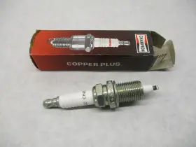 Champion Rc10ecc 918 Copper Plus Spark Plug For Outboard Marine Engines
